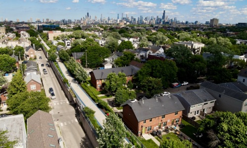 logan square apartments chicago